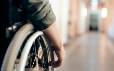 Refuser d’aménager le poste d’un salarié handicapé peut constituer une discrimination
